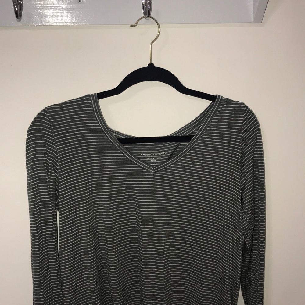 Soft&sexy american eagle tee🦋